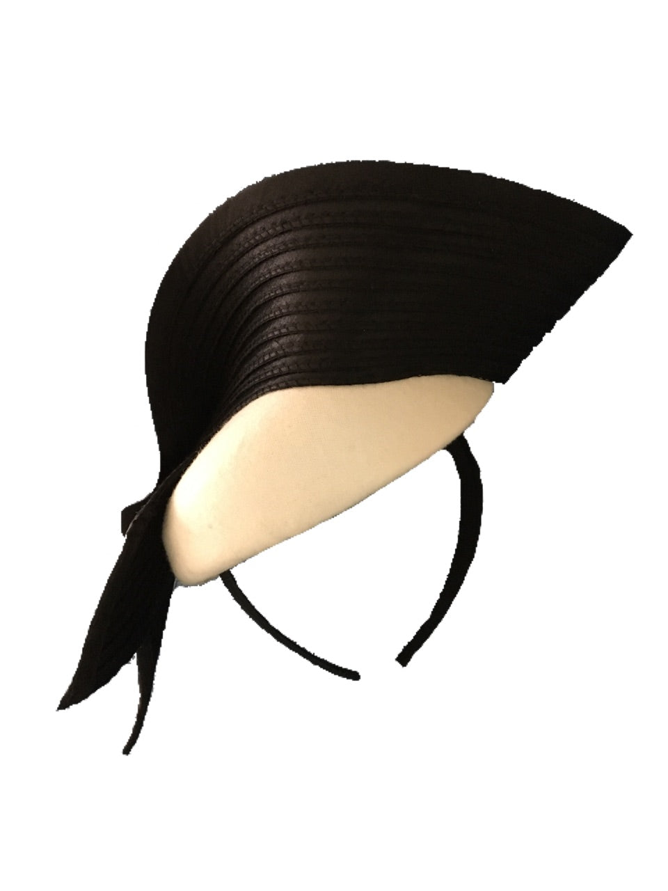 The Fillies Collection White Felt Hat with a Black Structured Fold
