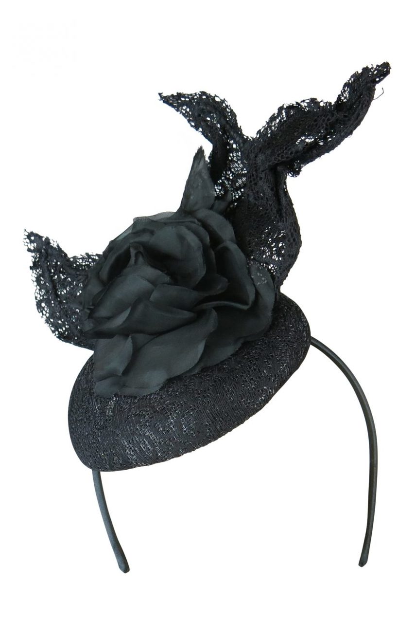 Morgan & Taylor Shay Lace Beret in Black with Twist